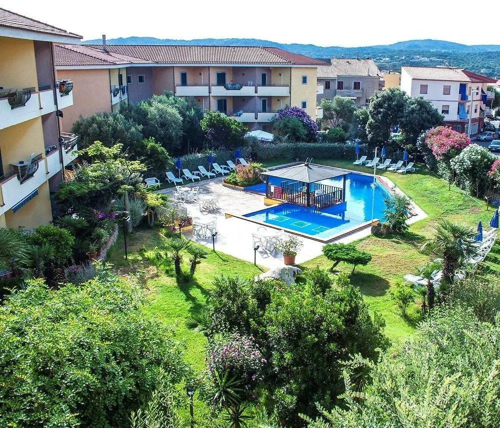 Apartment Li Velieri 6 Pax 2 Rooms & Pool Santa Teresa Gallura